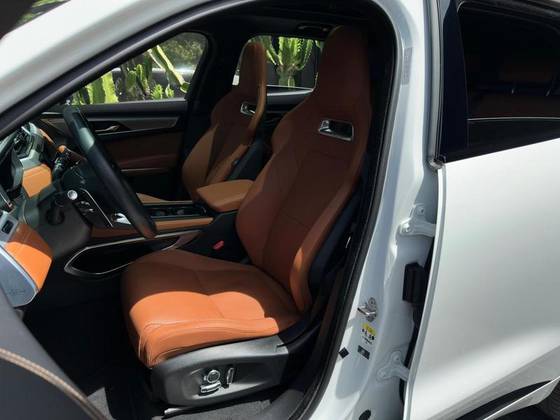 JAGUAR F-PACE 2.0 P400E PHEV R-DYNAMIC SE AWD AUTOMÁTICO
